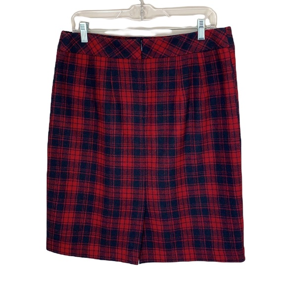Chadwicks of Boston Red and Navy Plaid Wool Blend Skirt Size 12 - Picture 3 of 8